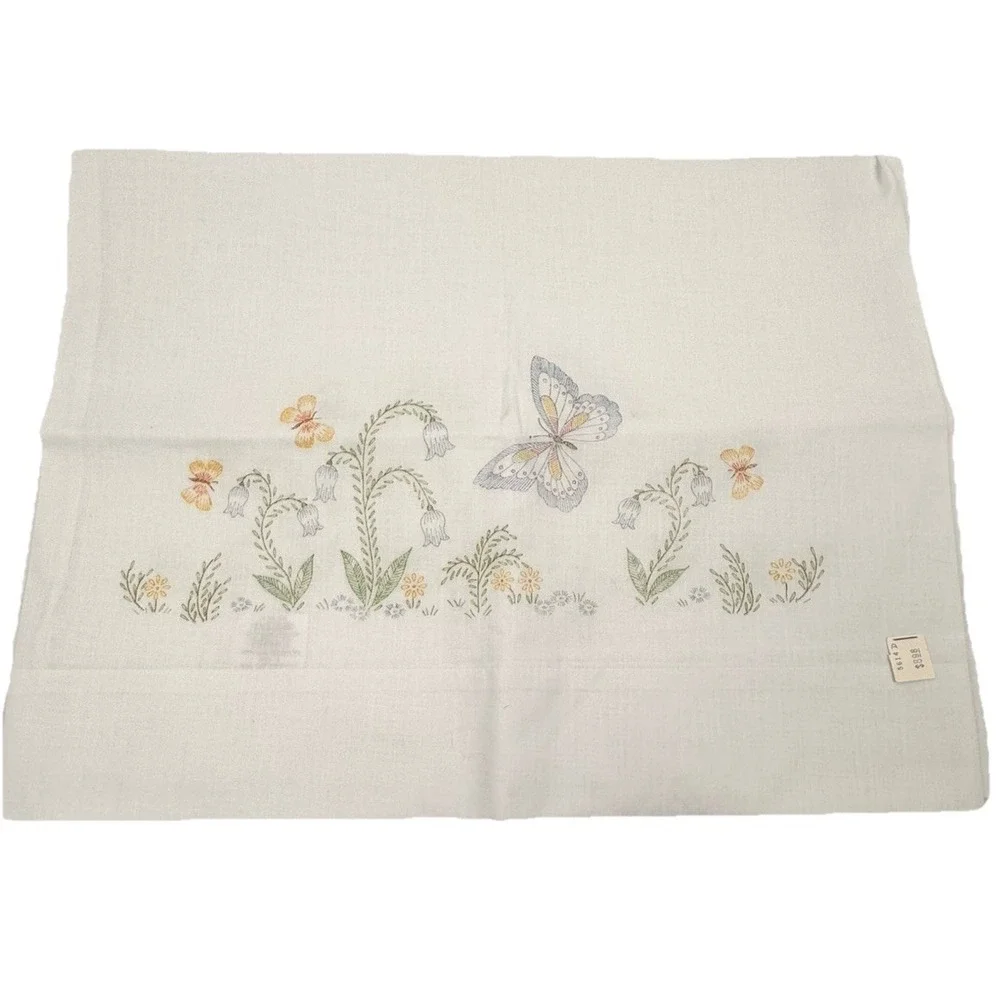 VTG Thomaston Embroidery Stamped Pillow Cases White No-Iron Muslin Floral NOS